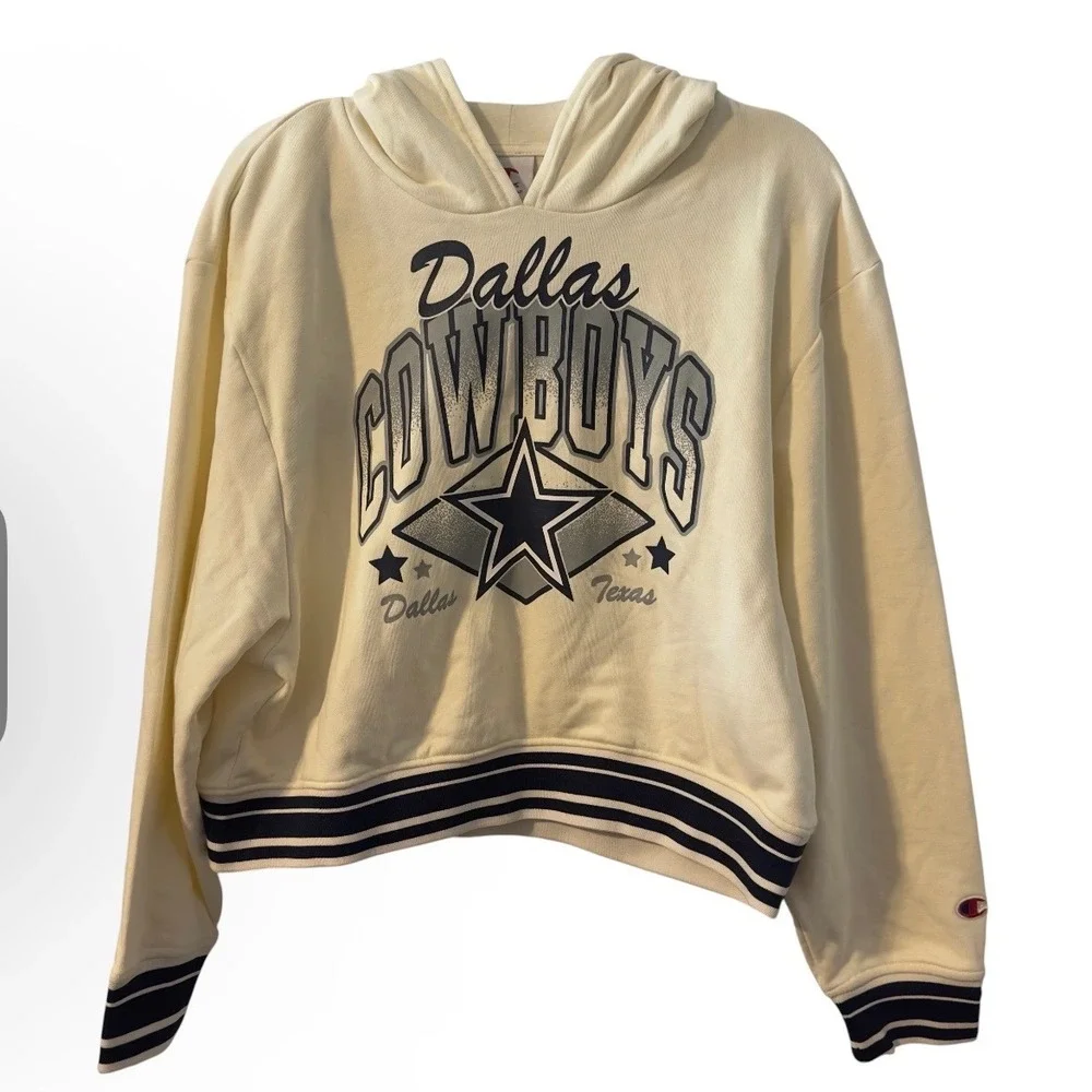 Champion Dallas Cowboys Womens L Cropped Hoodie Cream NFL Star Graphic Large NEW